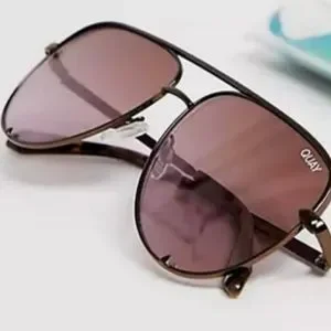 Quay Australia | Accessories | Last Rare Quay High Key  display picture 3